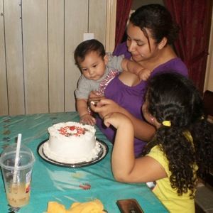 Meet your Posher, Nora